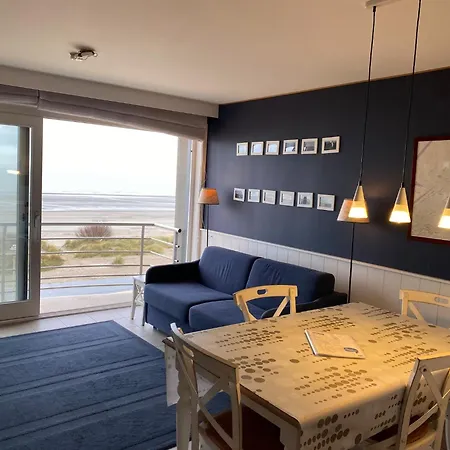 Seasight A0303 With Sea View Apartment